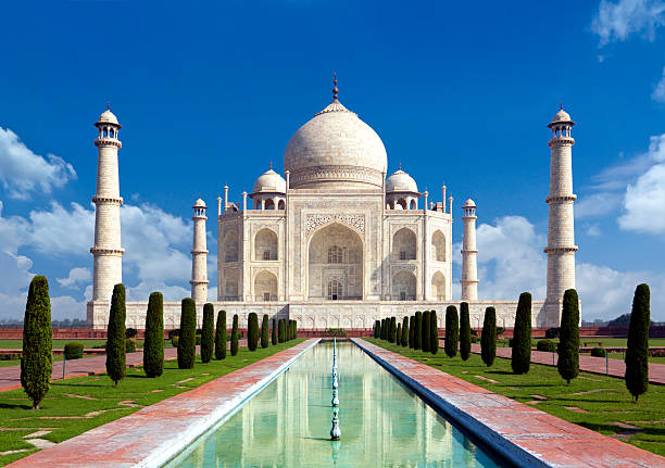 Agra Taj Mahal Sunrise & Grand Mughal Heritage Sojourn - slide 2