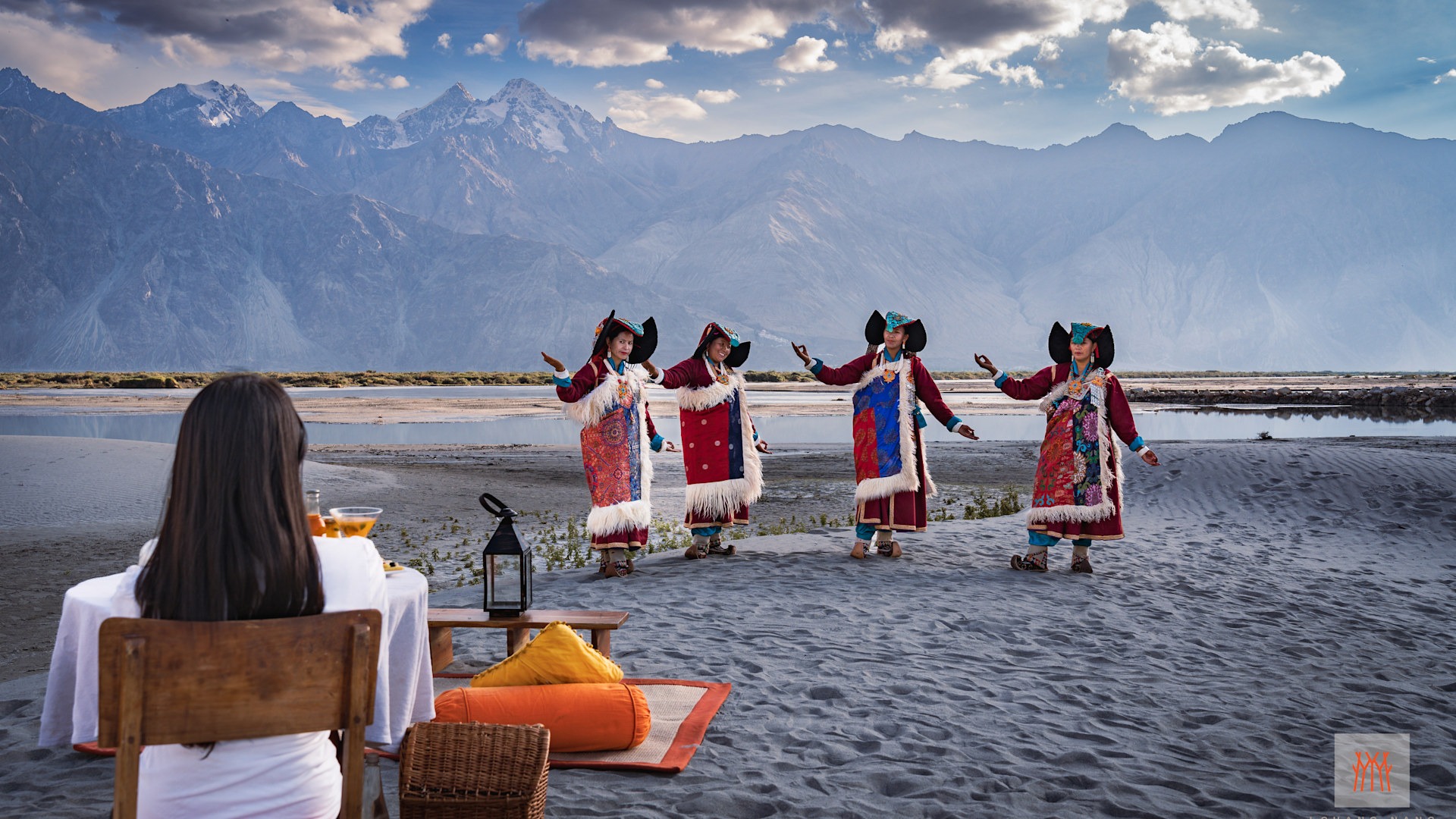 Sand Dunes & Mountain Passes of Nubra