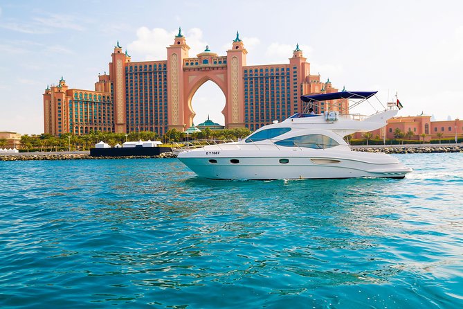 Dubai Romantic Luxury Honeymoon - Private Yacht & Desert Camp