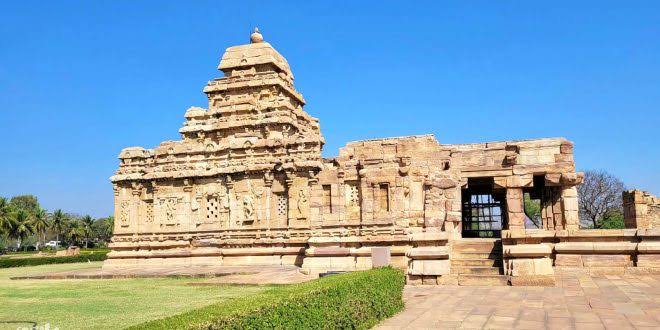 Badami, Aihole & Pattadakal Chalukya Cave Architecture Circuit