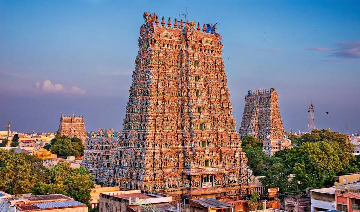 Madurai Meenakshi & Rameshwaram Divine Jyotirlinga Trail