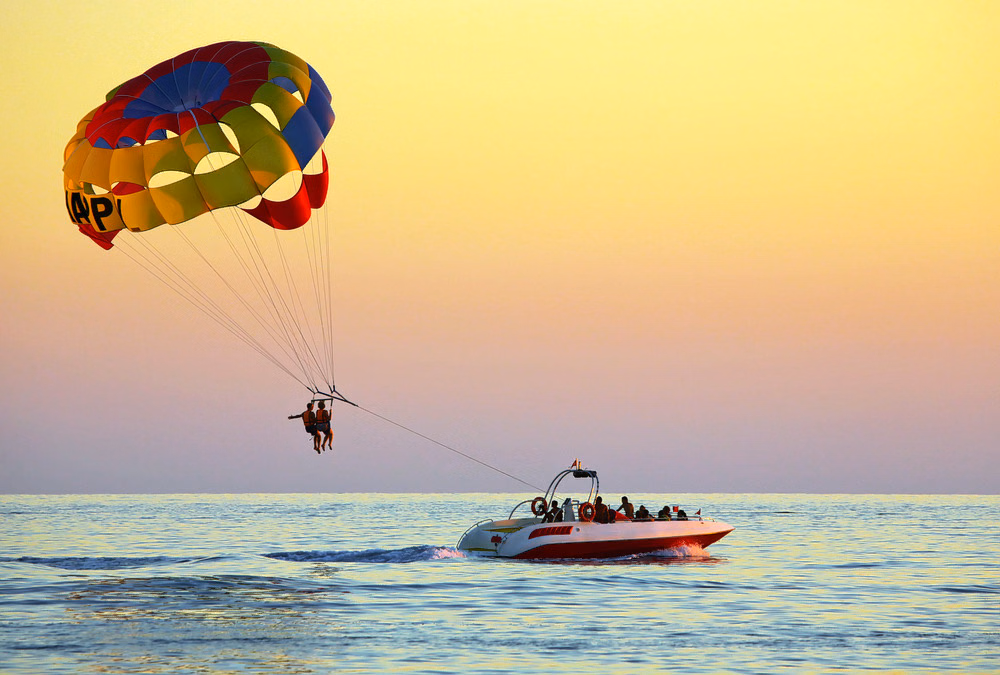 North Goa Coastal Carnival, Beach Clubs & Water Sports